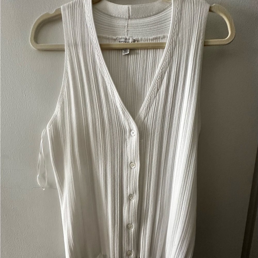 NWOT Current Air button down trendy top.  Perfect staple to any wardrobe.